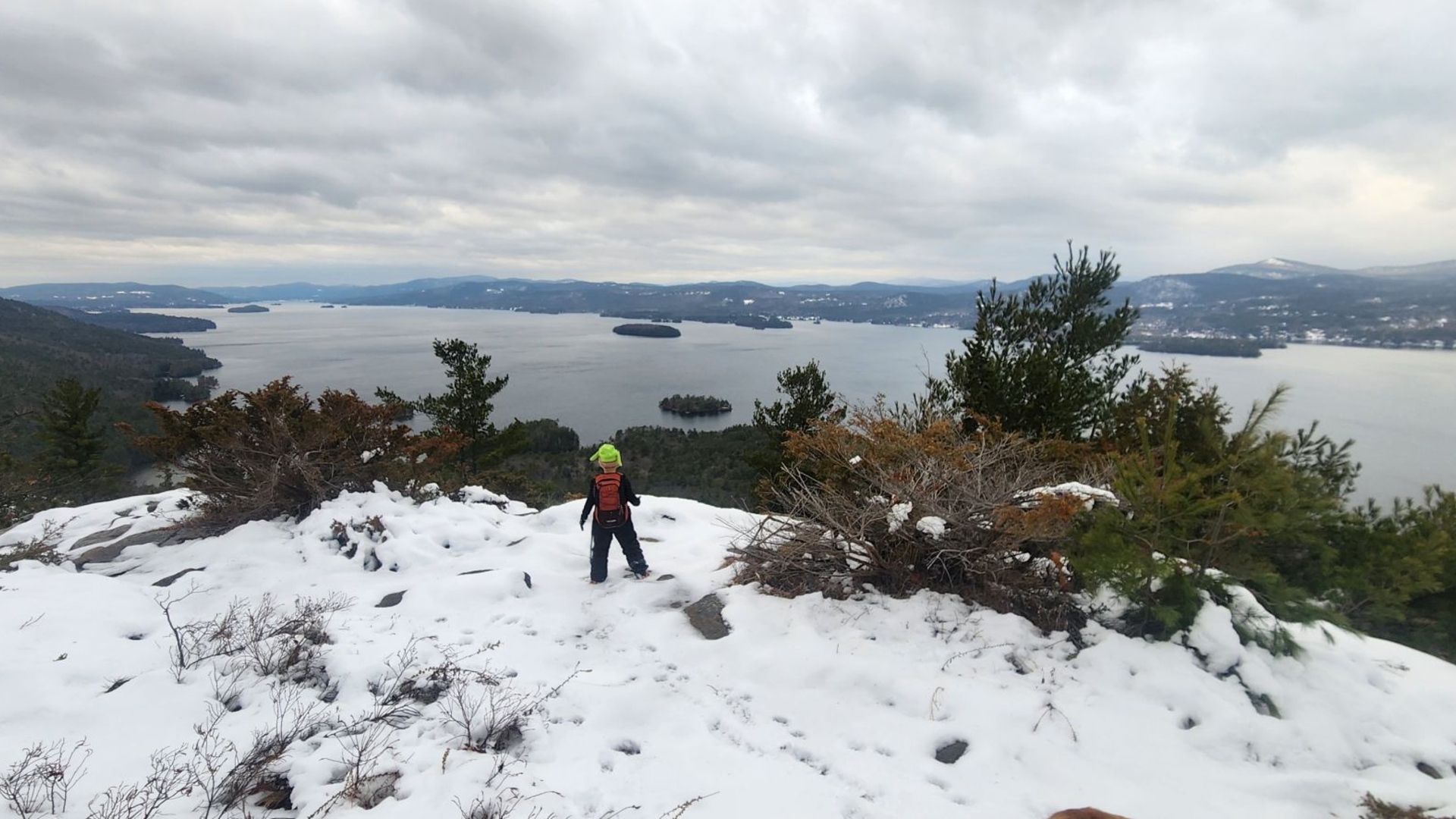 Expansive view on Shelving Rock mt